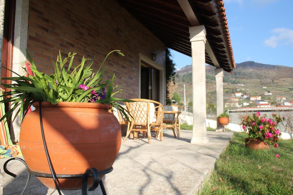 Vila Casa De Tapadeiro Resende Exteriér fotografie